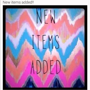 Check our my closet for brand new treasures ❤️